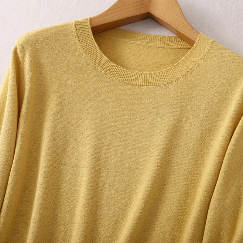 Slim Fit Knit Sweater – Style for Fall/Winter 2025
