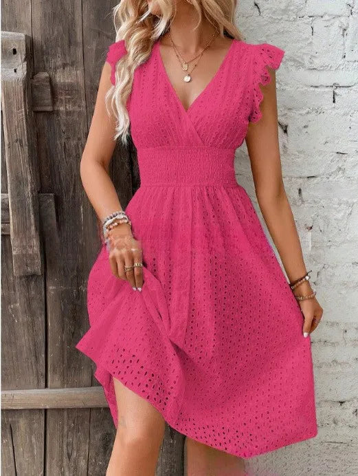 🌴 Chic Summer Lace Dress – Light, Breezy & Beautifully Feminine
