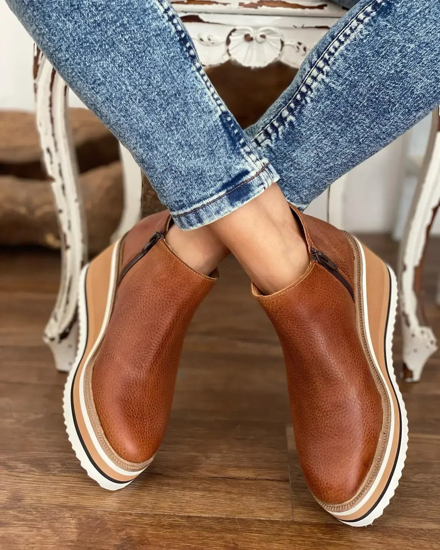COZOK Retro Wedge Ankle Boots – Style & Comfort in Every Step